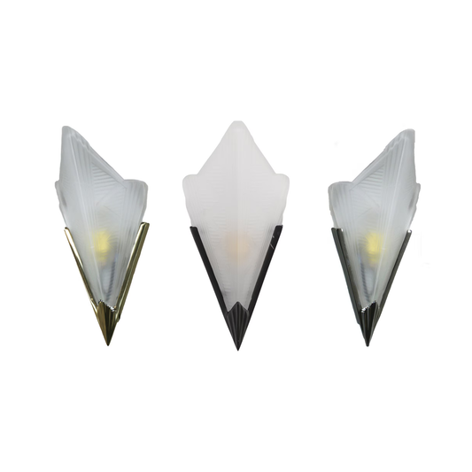 7011 Wall Light