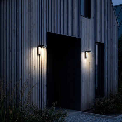 Alya Solar Wall light Black