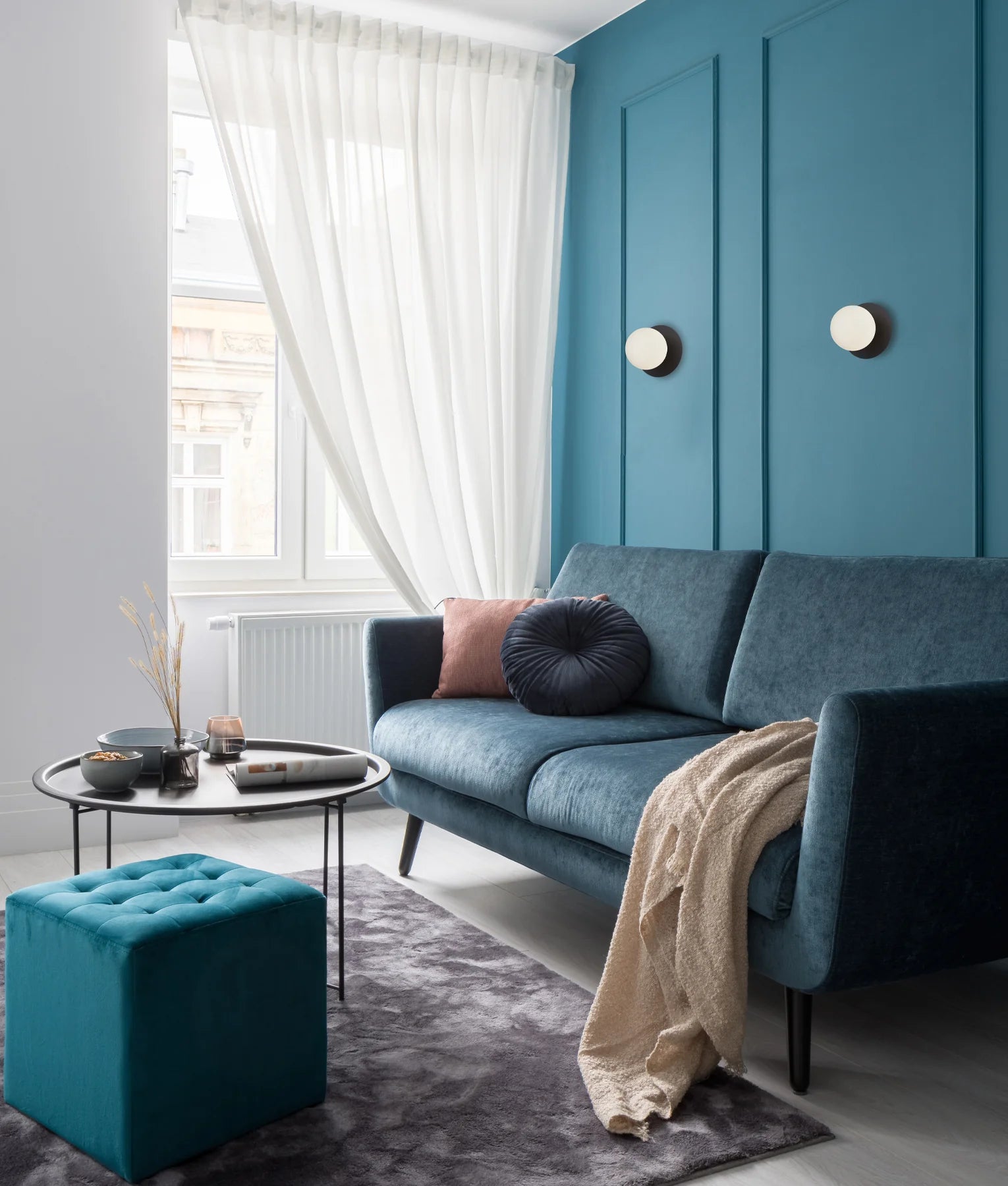 Balle Wall Light