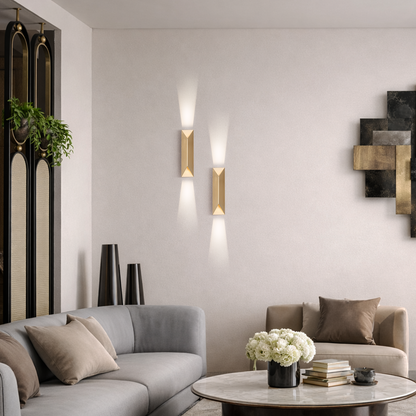 Chaska Wall Light