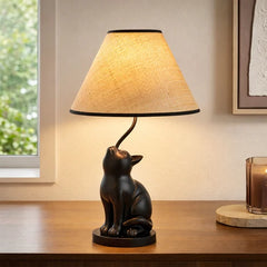 Upward-Looking Cat LED Table Lamp