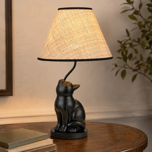 Upward-Looking Cat LED Table Lamp