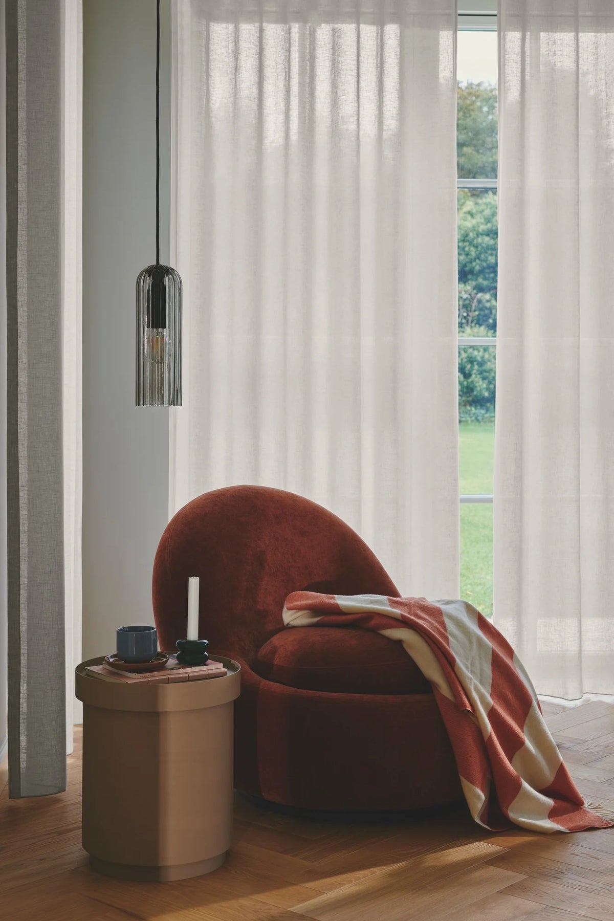 Miella 1LT Pendant