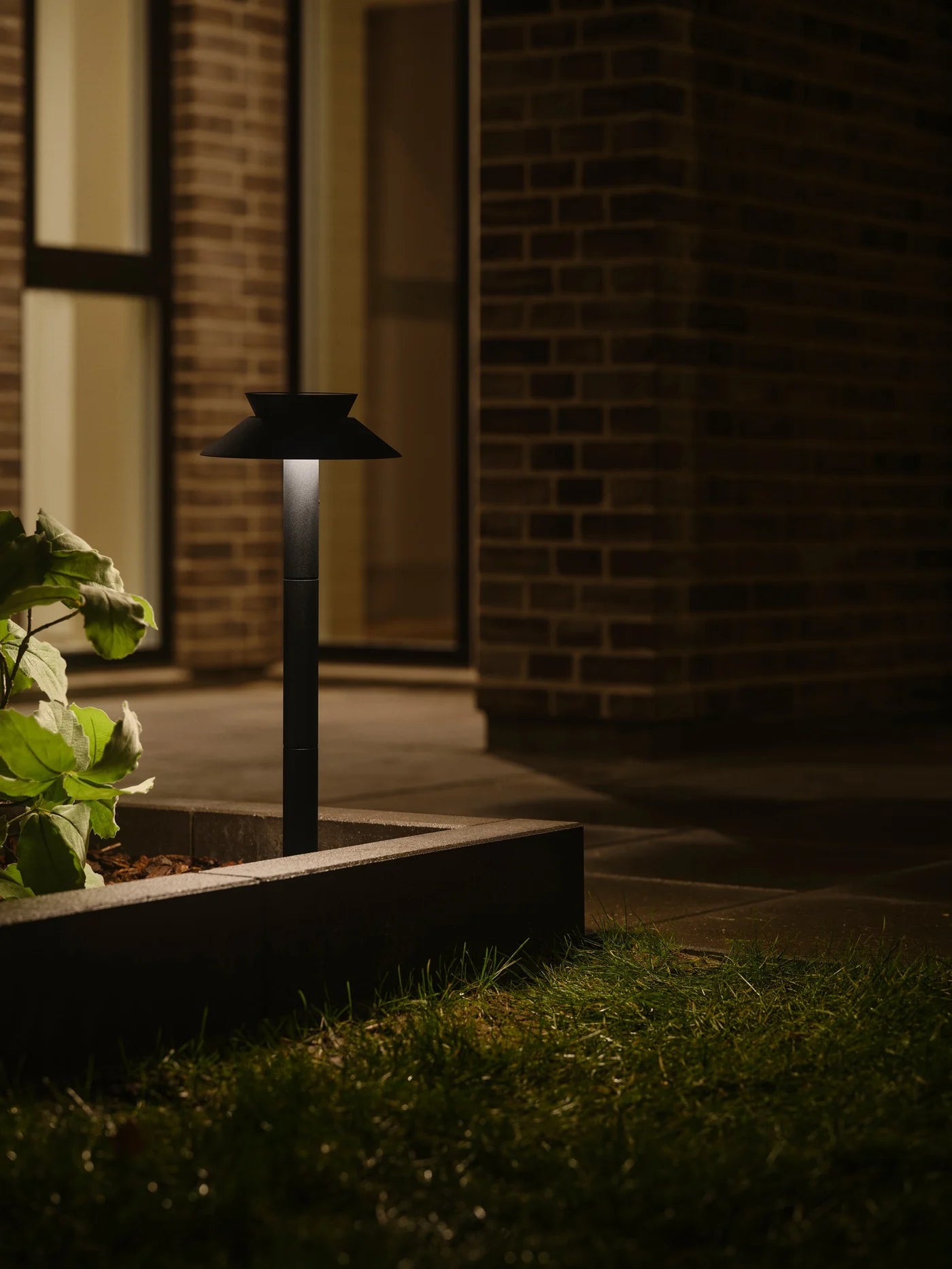 Justina Solar Garden light