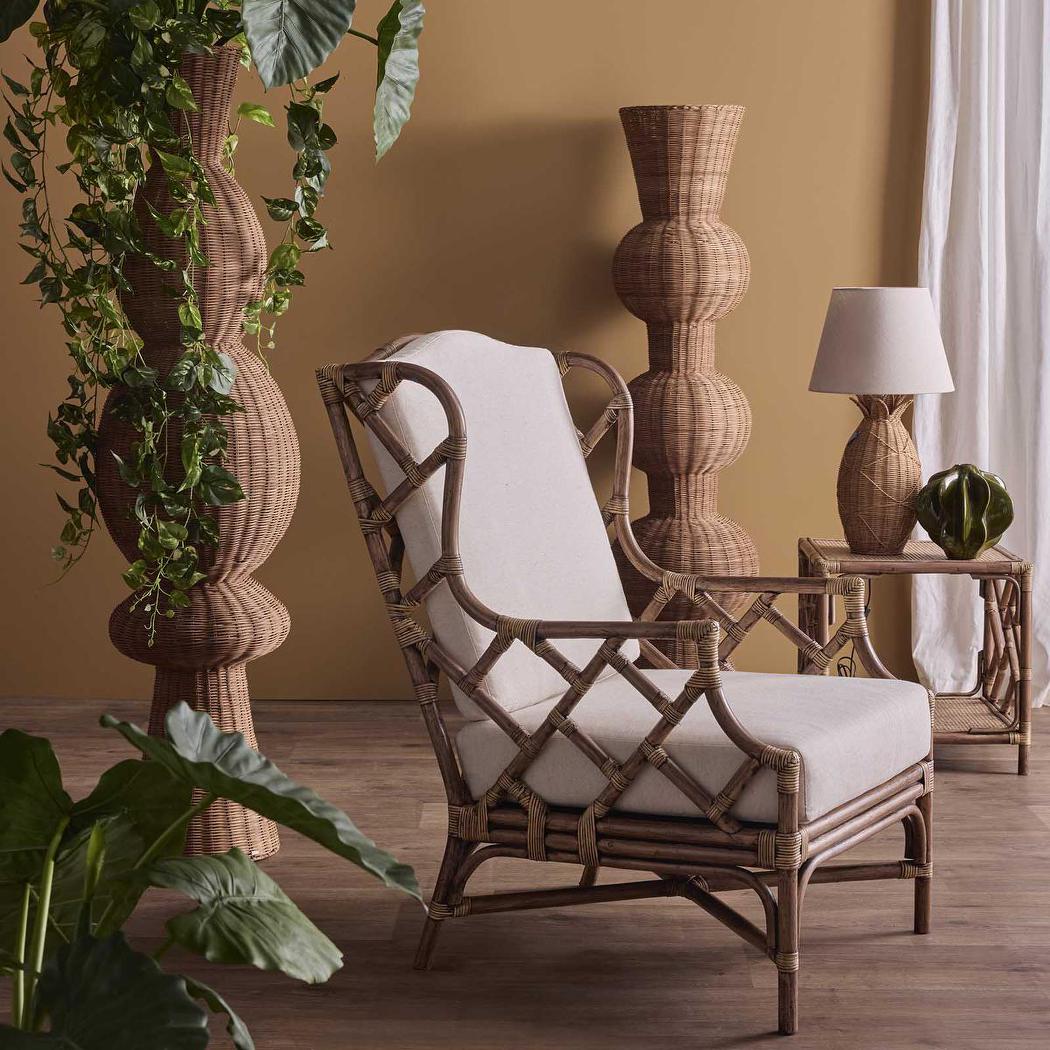 Isla Rattan Table Lamp