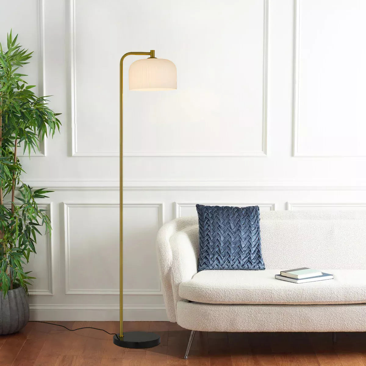 Hoff Floor Lamp