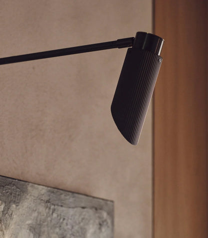 Spot Pro Long Wall Light