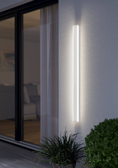 Neviano Large LED Wall Light White