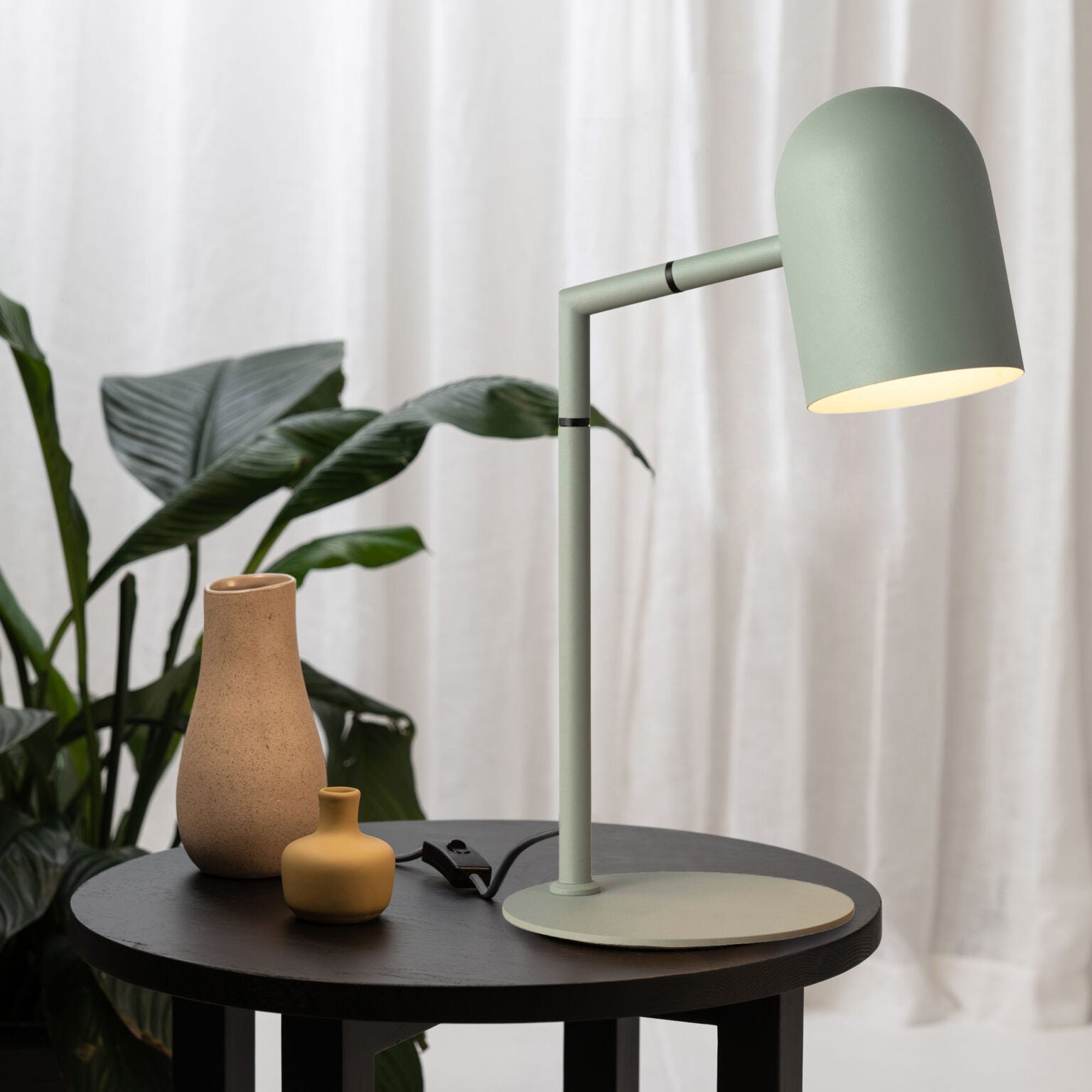 Pia Desk Lamp Sage
