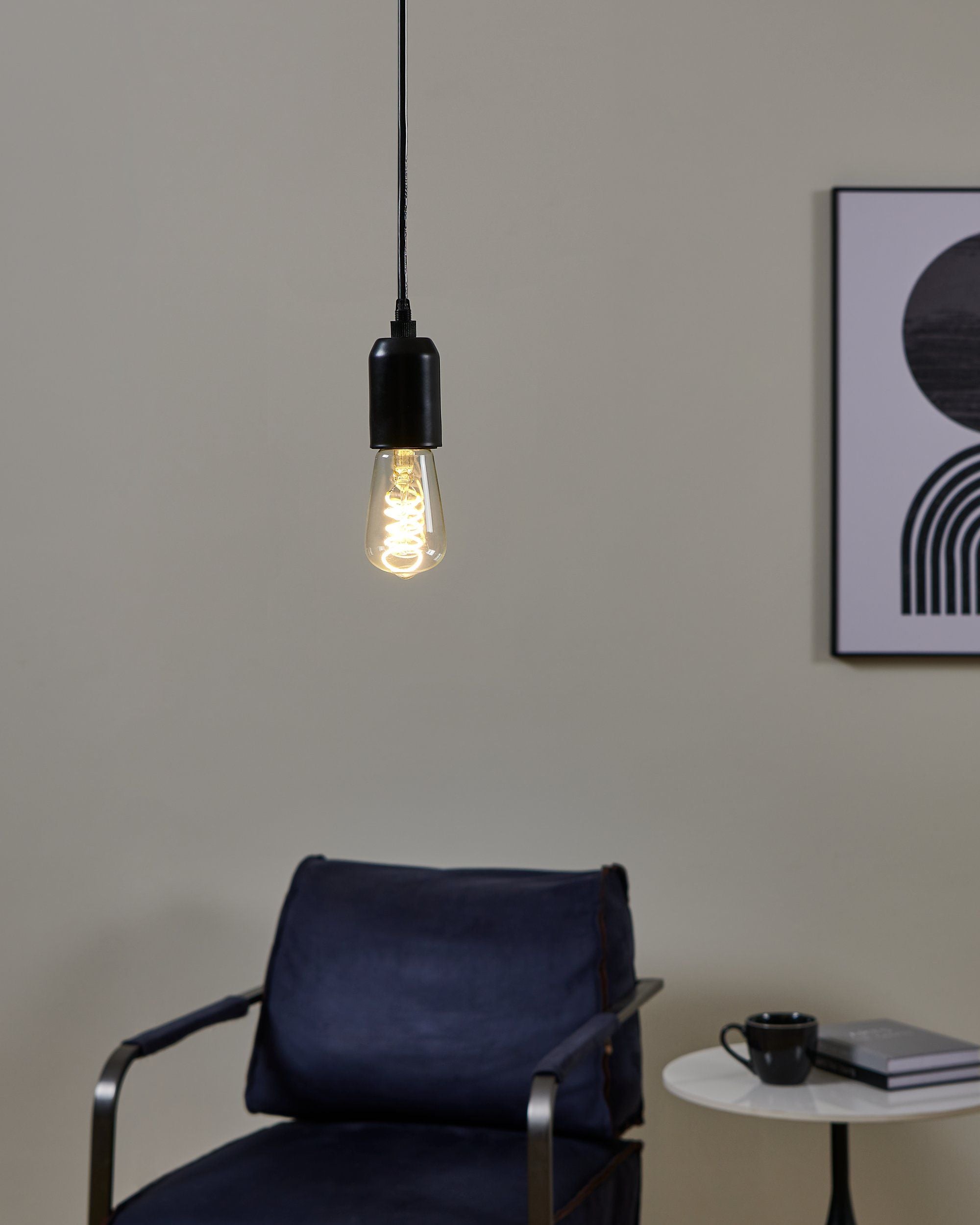 LED Spiral ST48 7W E27 Warm White Globe