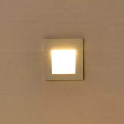 Stan 3w LED Step Light White 3000k 240V